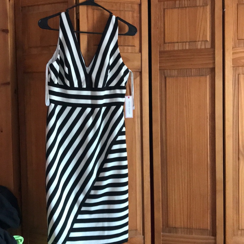 Bisou Bisou black and white stripped dress
